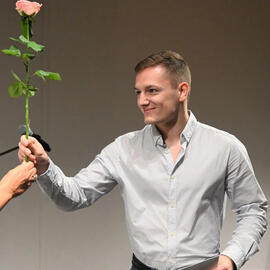 Simon Niklaus Simon Niklaus (CEO von Kredite Schweiz)